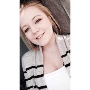 Meet your Posher, Kenzi